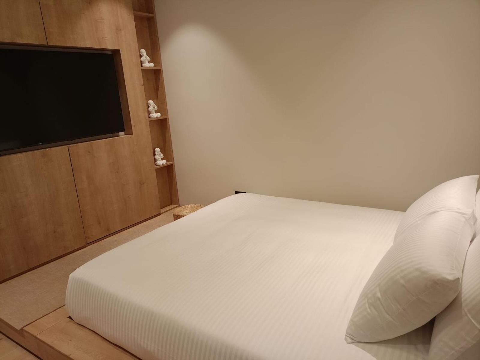 Casa Tokyo Manila By Xcay Home 麦德林 外观 照片