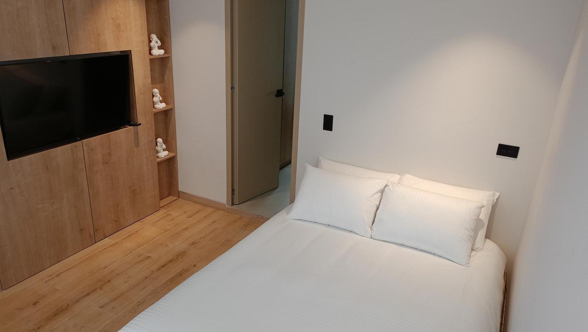 Casa Tokyo Manila By Xcay Home 麦德林 外观 照片