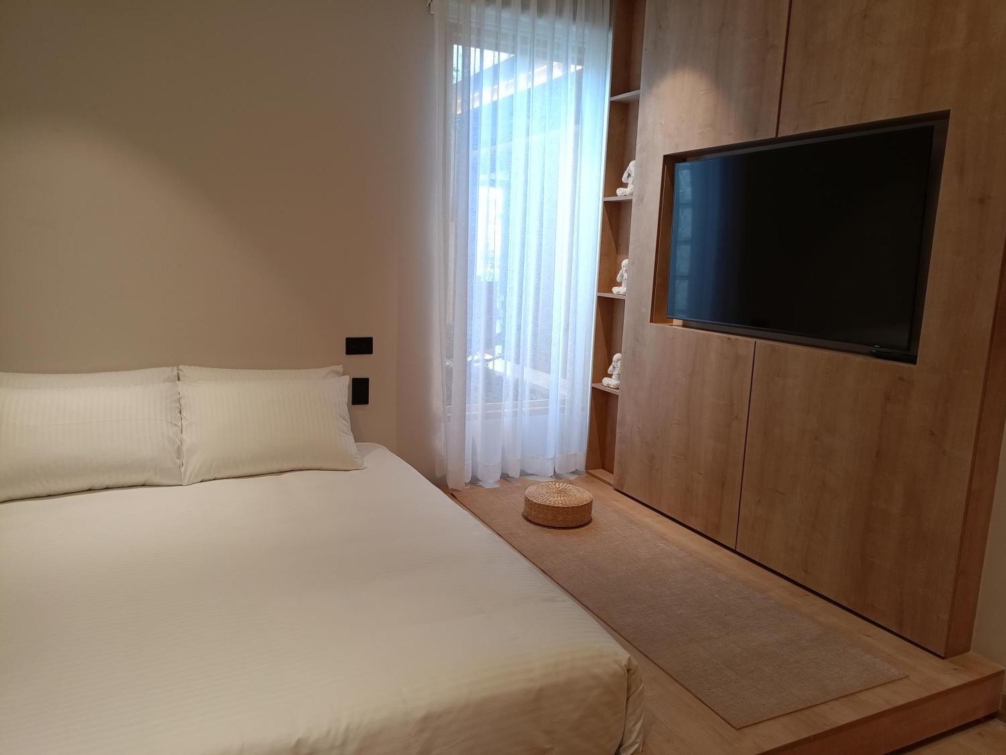 Casa Tokyo Manila By Xcay Home 麦德林 外观 照片